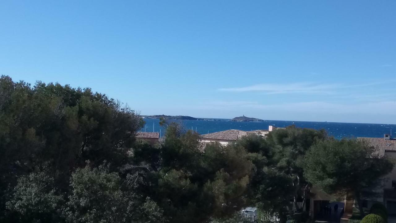 Domaine De La Coudouliere, T2 Climatise Terrasse Vue Mer Sans Vis A Vis Plage A 100M Six-Fours-les-Plages Exterior photo